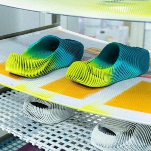 进一步入侵时尚领域 今年有哪些 3D 打印鞋值得留意？